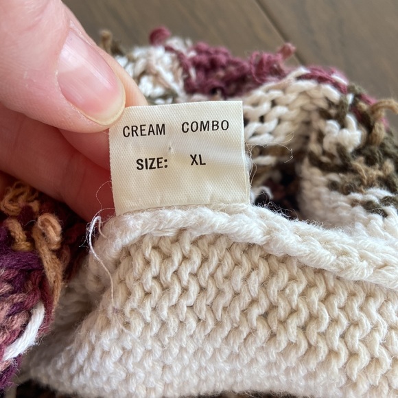 Vintage Cream Floral Embroidered Sweater XL - Picture 6 of 6